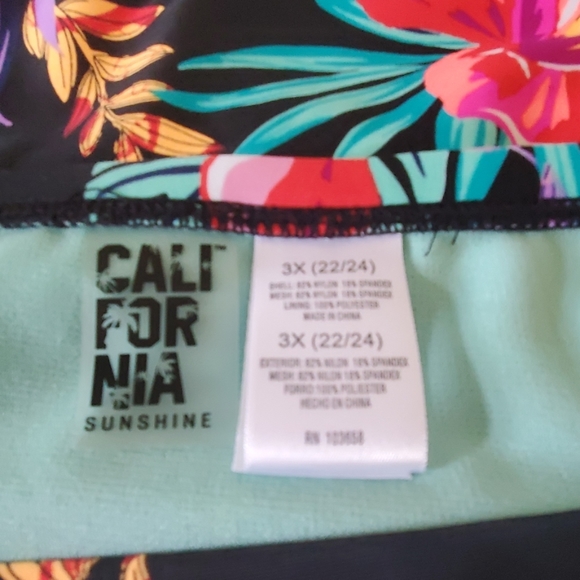 CALIFORNIA SUNSHINE Swim Bottom New - Picture 3 of 3